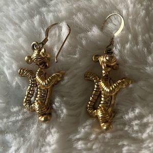 Tigger earrings! For all Tigger fans!
